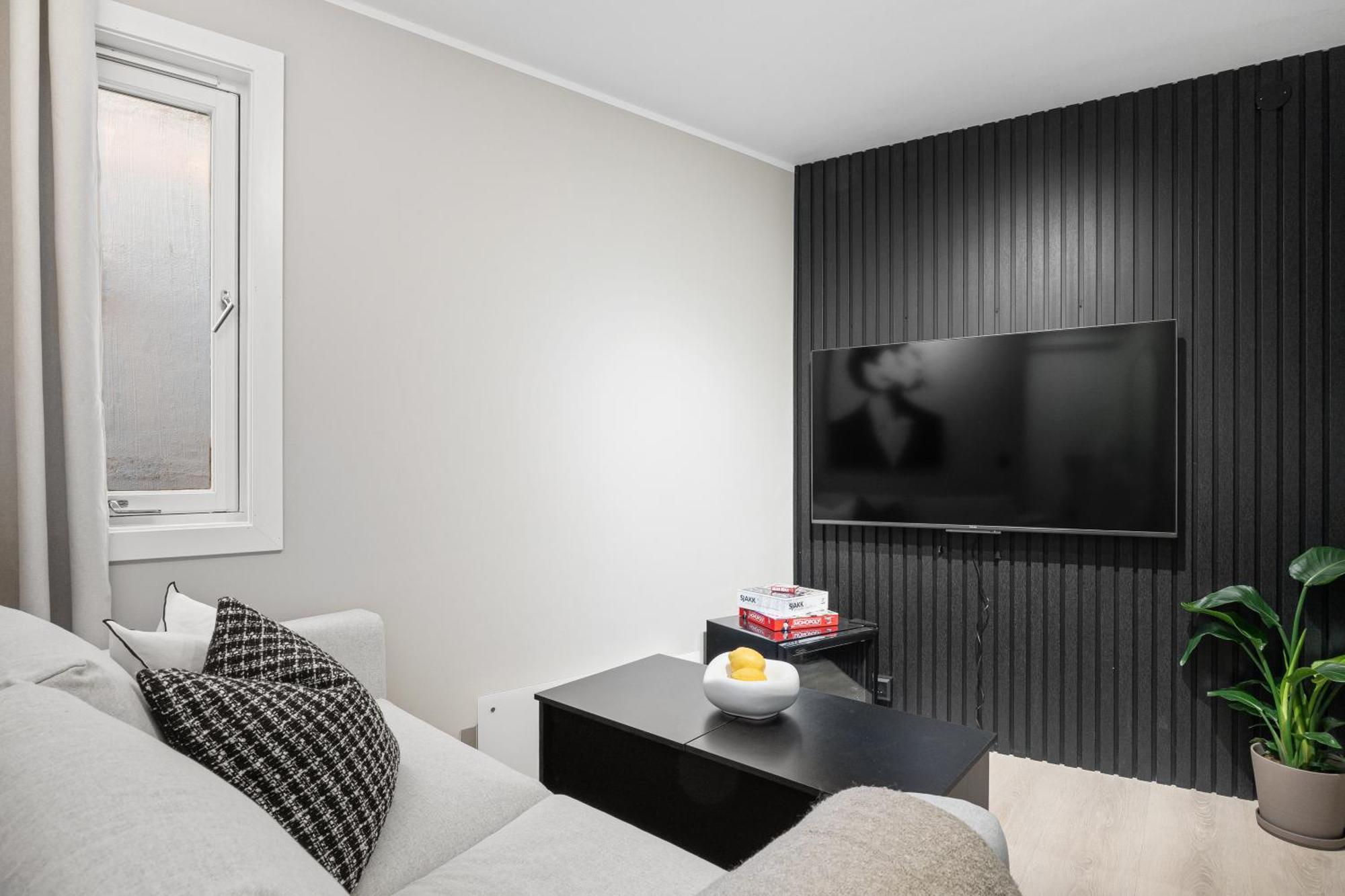 King Bed - Renovated 2024 - 2Br Behind Bryggen Apartment Bergen Ngoại thất bức ảnh